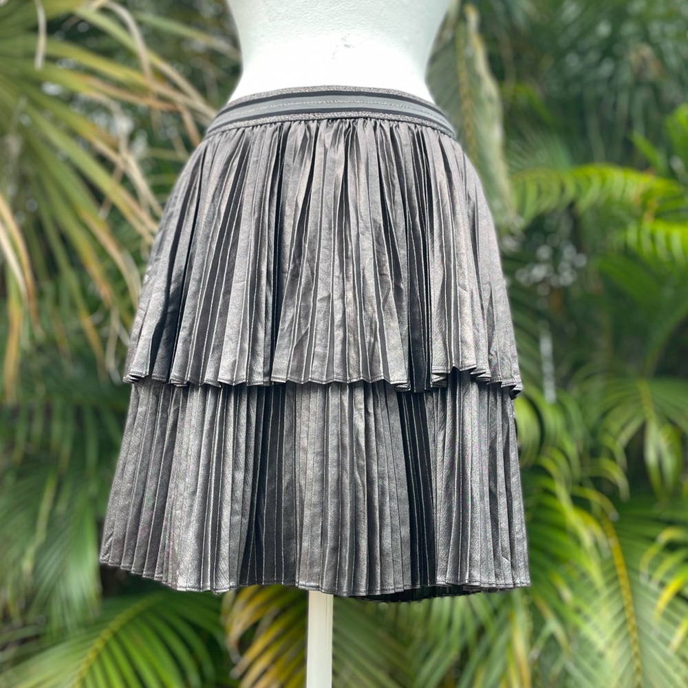 Bailey 44 Gunmetal Black Colby Pleated Skirt Size 8